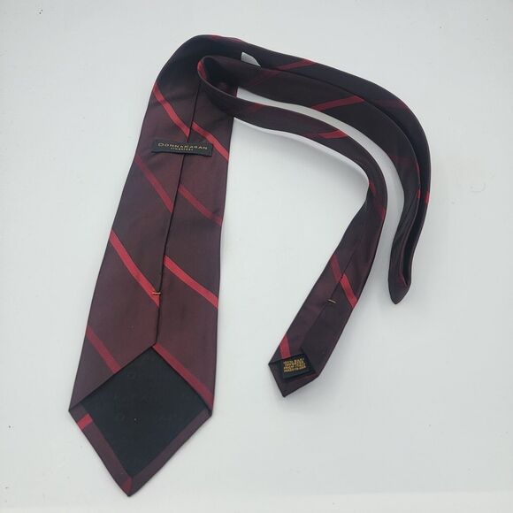 Mens Necktie Formal Donna Karen 57"Lx4"W Maroon Red Neck Tie New Silk Vintage - Picture 3 of 7